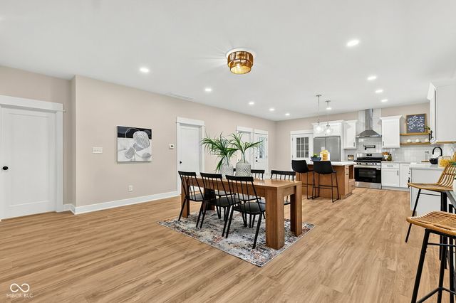 4548 Caroline Street, Indianapolis, IN 46205