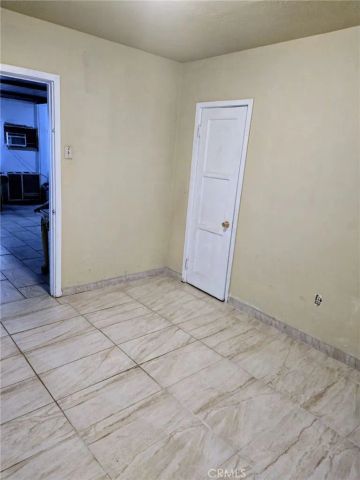 515 Crawford Street, Bakersfield, CA 93305