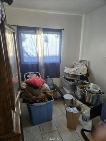 515 Crawford Street, Bakersfield, CA 93305