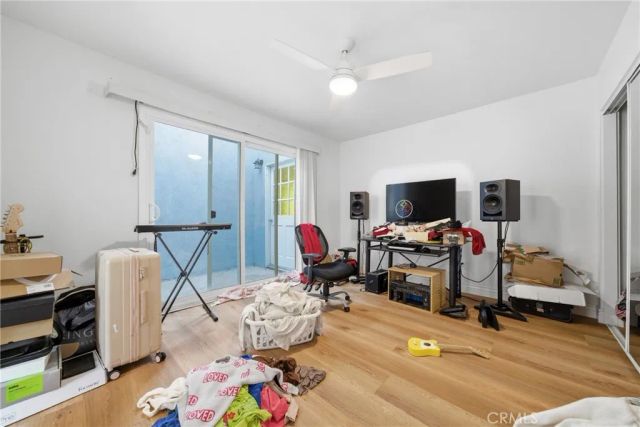 17571 Wrightwood Lane, Huntington Beach, CA 92649