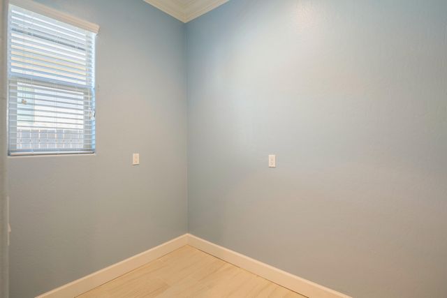 3636 Elberta Circle, Dinuba, CA 93618