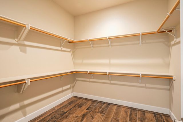 3636 Elberta Circle, Dinuba, CA 93618