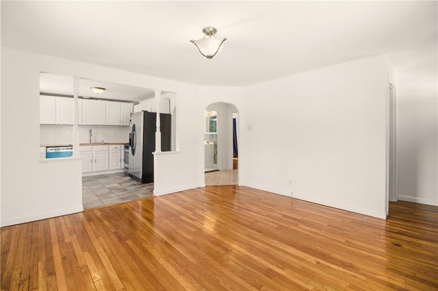 35 Clemente Drive, East Greenwich, RI 02818