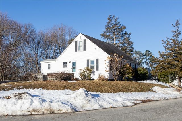 35 Clemente Drive, East Greenwich, RI 02818
