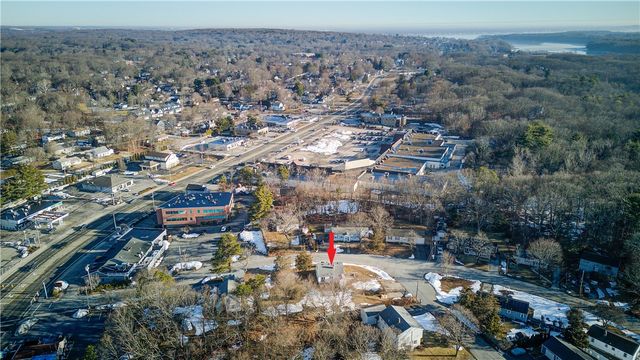 35 Clemente Drive, East Greenwich, RI 02818