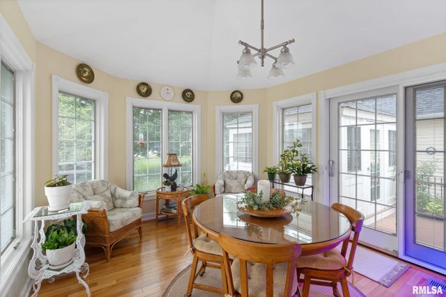 1020 FINCH Drive, Geneseo, IL 61254