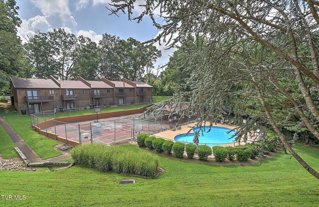 1111 Timbers East *, Greeneville, TN 37745