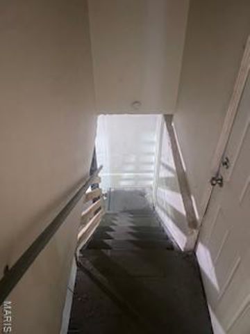 95 Florissant Park Drive, Florissant, MO 63031