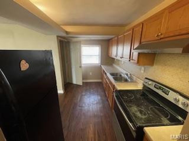 95 Florissant Park Drive, Florissant, MO 63031