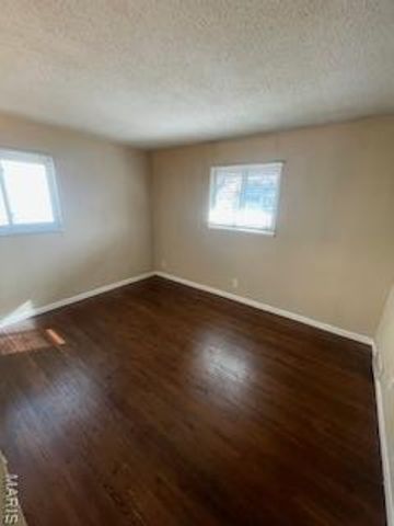 95 Florissant Park Drive, Florissant, MO 63031