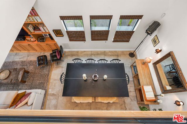 924 Vernon Avenue, Venice, CA 90291