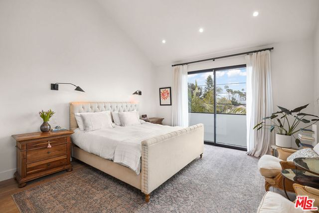 924 Vernon Avenue, Venice, CA 90291