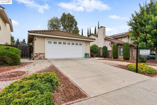 2829 Morro Dr, Antioch, CA 94531