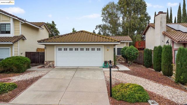 2829 Morro Dr, Antioch, CA 94531
