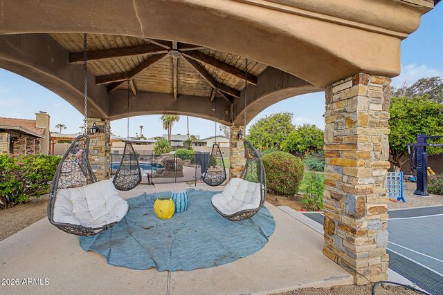 6921 E VOLTAIRE Avenue, Scottsdale, AZ 85254