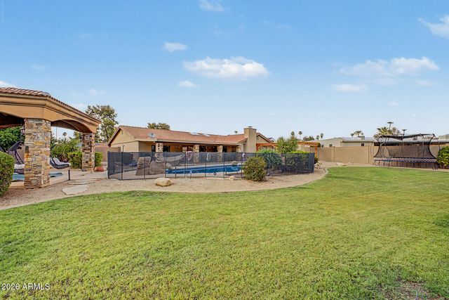6921 E VOLTAIRE Avenue, Scottsdale, AZ 85254