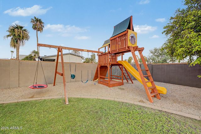 6921 E VOLTAIRE Avenue, Scottsdale, AZ 85254