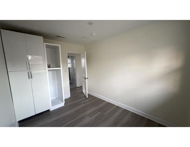 154 PETERSON BLVD, Woodbury, NJ 08096