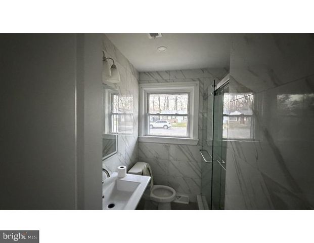 154 PETERSON BLVD, Woodbury, NJ 08096