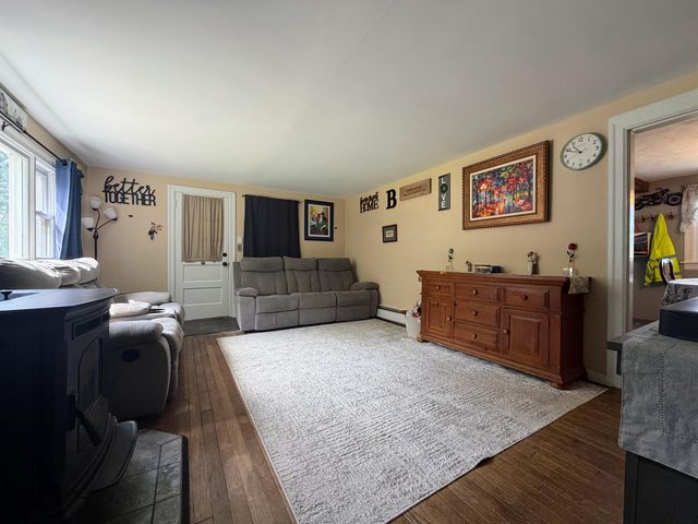 58 Reservoir Road, Springfield, VT 05156