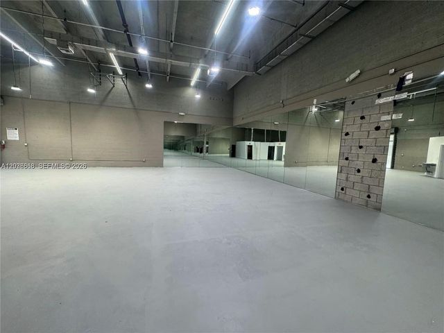 10171 NW 58th Street 11, Doral, FL 33178