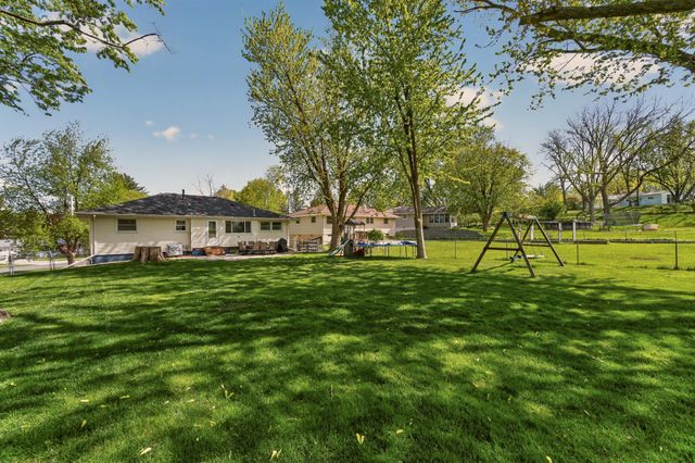 1954 15th Avenue NW, Rochester, MN 55901