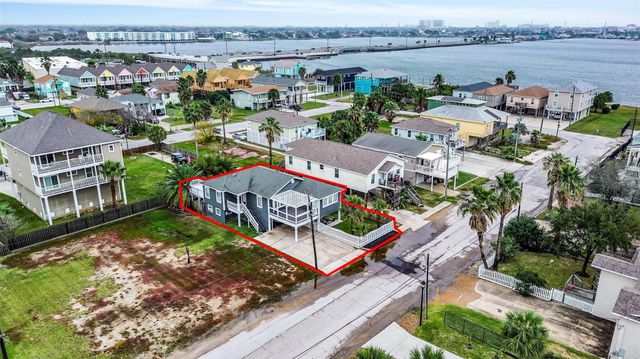 1110 64th Street, Galveston, TX 77551