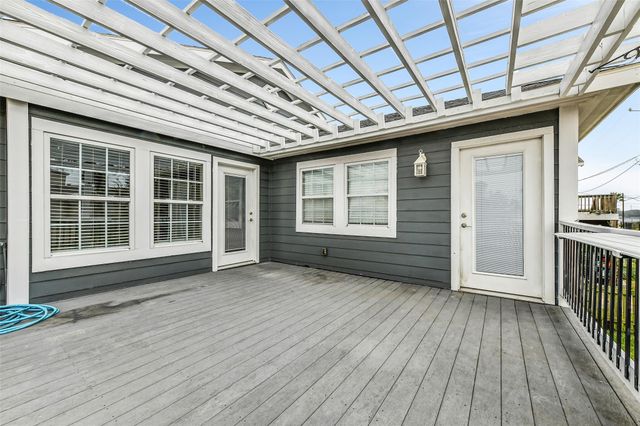1110 64th Street, Galveston, TX 77551