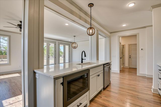 108 Meadow View Lane, Waynesboro, GA 30830