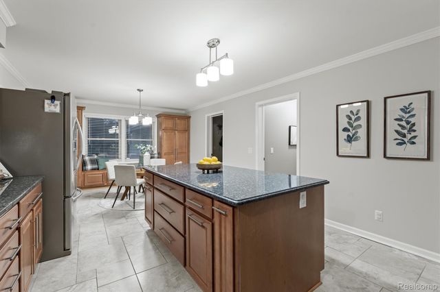 8301 Hyne Road, Brighton, MI 48114