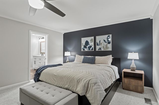 8301 Hyne Road, Brighton, MI 48114