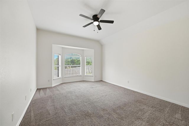 10105 Renwick Cove, Fort Worth, TX 76244