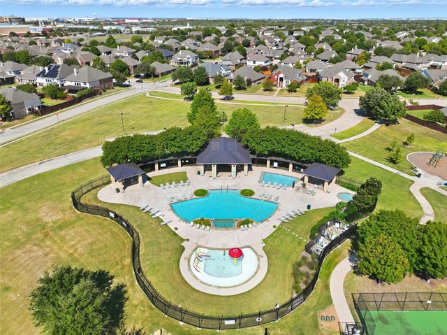 10105 Renwick Cove, Fort Worth, TX 76244