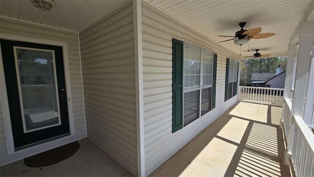 352 Olde Wick Trail, Hoschton, GA 30548