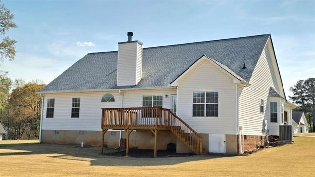 352 Olde Wick Trail, Hoschton, GA 30548