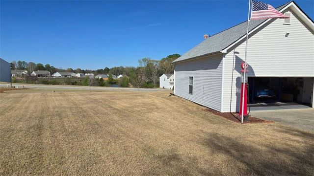 352 Olde Wick Trail, Hoschton, GA 30548