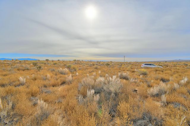 321 11th Avenue SE, Rio Rancho, NM 87124