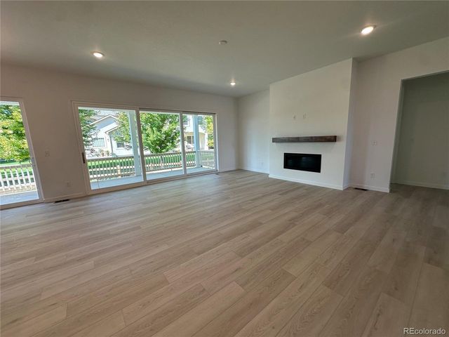 4065 Emerald Shore Dr, Loveland, CO 80538