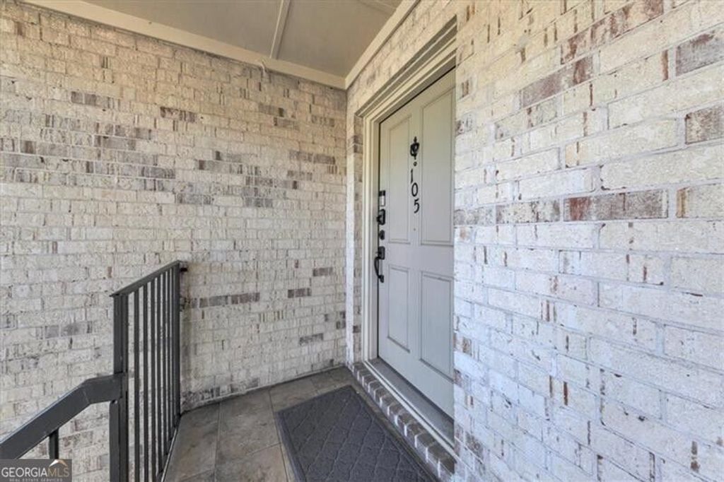 105 Adrian Place NW, Atlanta, GA 30327 — photo 2