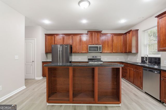 4290 Rosehall Court, Atlanta, GA 30349