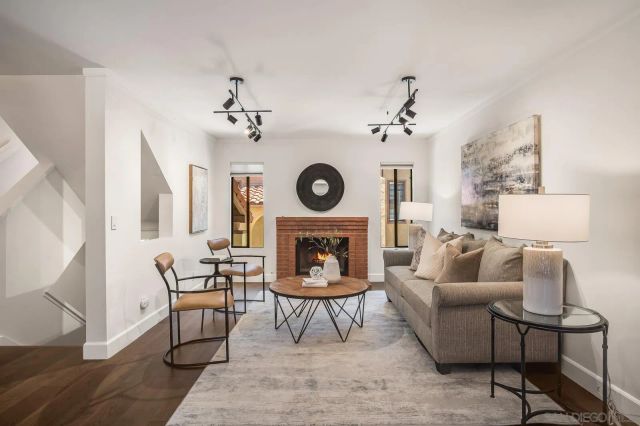 7980 Sevan Ct C, San Diego, CA 92123