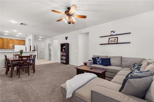 9861 Del Mar Heights, Las Vegas, NV 89183