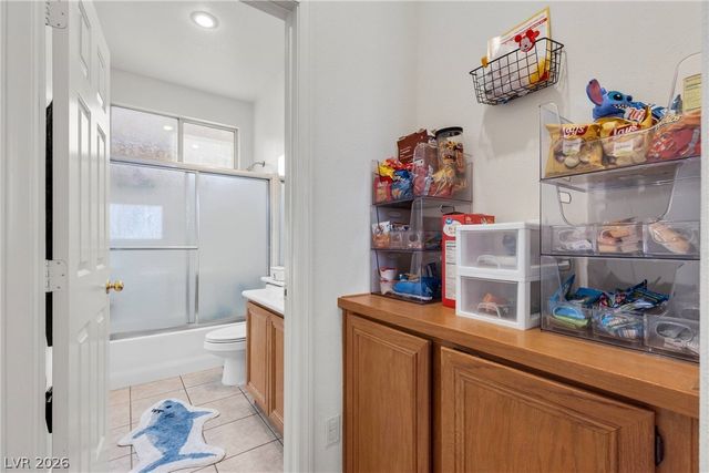 9861 Del Mar Heights, Las Vegas, NV 89183