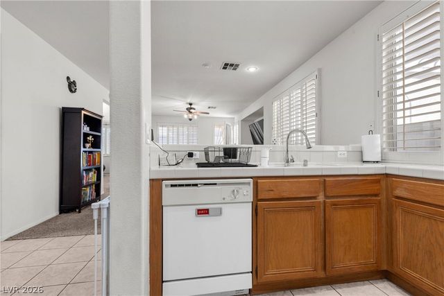 9861 Del Mar Heights, Las Vegas, NV 89183