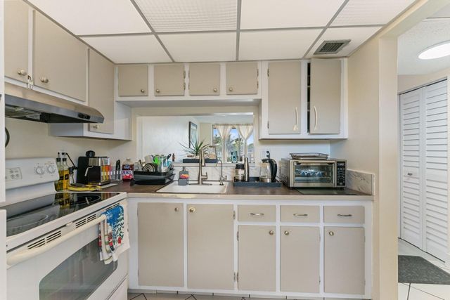 9400 Lime Bay Boulevard 214, Tamarac, FL 33321