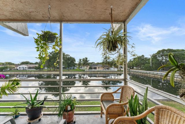 9400 Lime Bay Boulevard 214, Tamarac, FL 33321