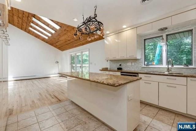 59 Bowers Lane, Closter, NJ 07624