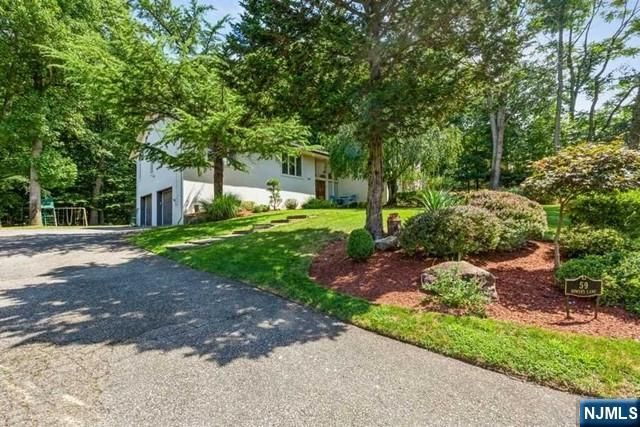 59 Bowers Lane, Closter, NJ 07624