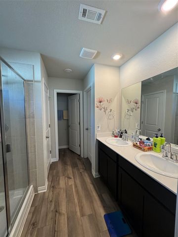 201 Longmount CV, Liberty Hill, TX 78642