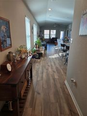 201 Longmount CV, Liberty Hill, TX 78642